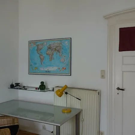 Schone Altbauwohnung Mit Balkon * ויסבאדן